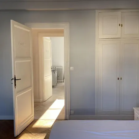 2 Etoiles Lumineux En Centre-ville De Royan, Pres Des Plages Et Marche - Fr-1-539-14 Apartment *