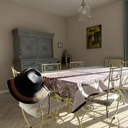 2 Etoiles Lumineux En Centre-ville De Royan, Pres Des Plages Et Marche - Fr-1-539-14 Apartment